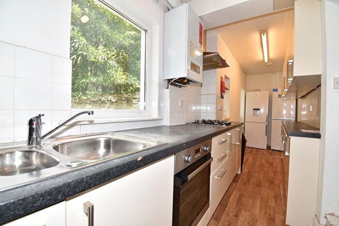 6 Bedroom Detached House To Rent In Trelawney Road, Falmouth, TR11