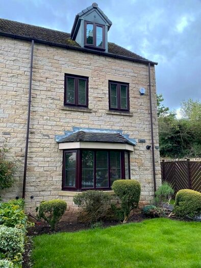 4 Bedroom Semi-Detached House To Rent In Bluebell Walk, Creswell, Worksop, Nottinghamshire, S80