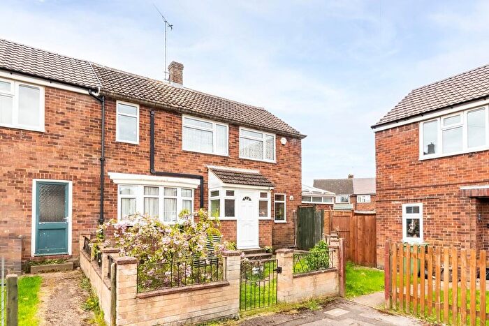 3 Bedroom End Of Terrace House For Sale In Highcroft, Leighton Buzzard, LU7