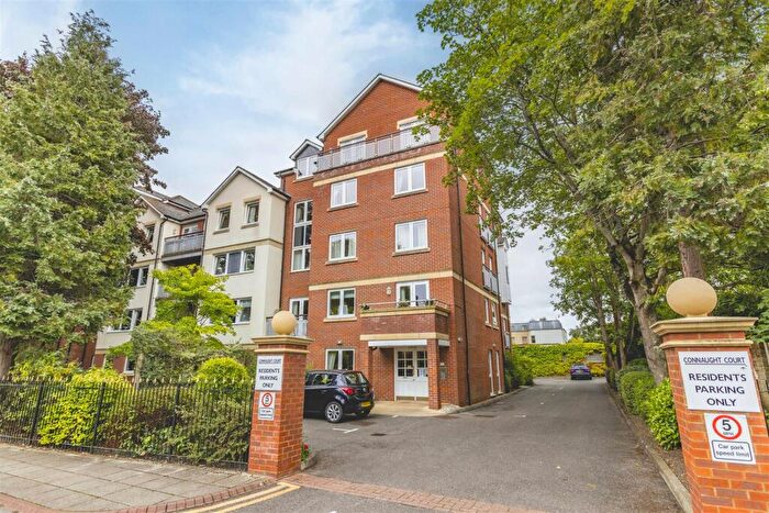 1 Bedroom Retirement Property For Sale In Alma Road, Windsor, SL4
