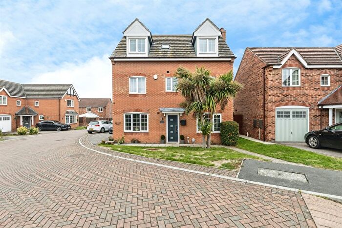 5 Bedroom Detached House For Sale In Rowan Lane, South Hiendley, Barnsley, S72