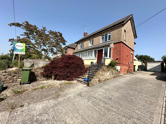 4 Bedroom Detached House For Sale In Preston Road, Yeovil, BA20