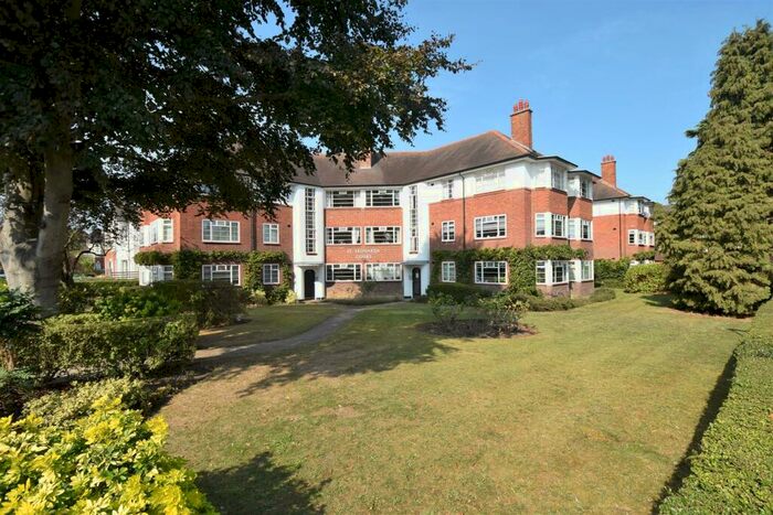 2 Bedroom Flat To Rent In St Leonards Court St. Leonards Road, East Sheen, SW14