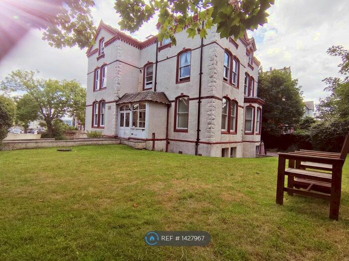 1 Bedroom Flat To Rent In Clement Court, Llandudno, LL30