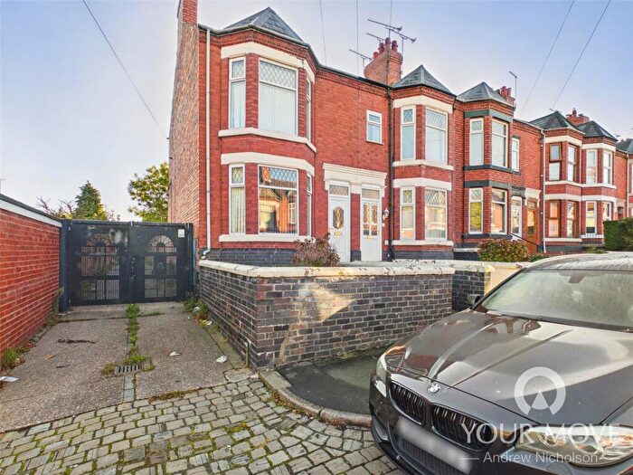 3 Bedroom End Of Terrace House For Sale In Stamford Avenue, Crewe, CW2