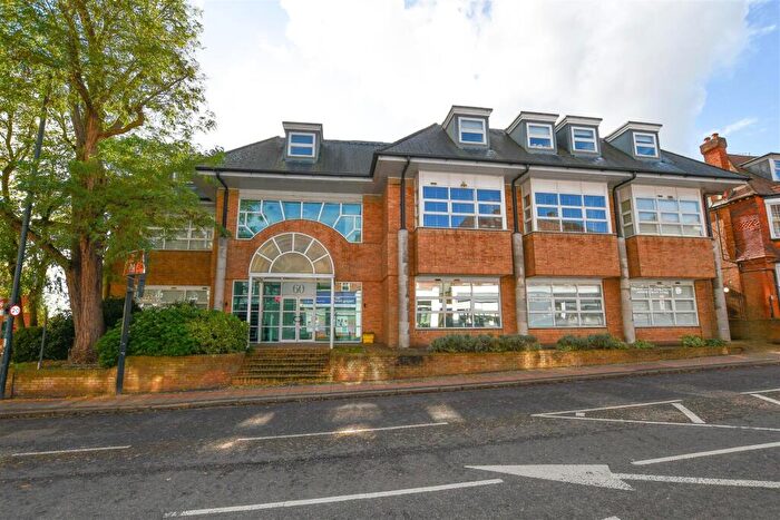 2 Bedroom Flat To Rent In London Road, St. Albans, AL1