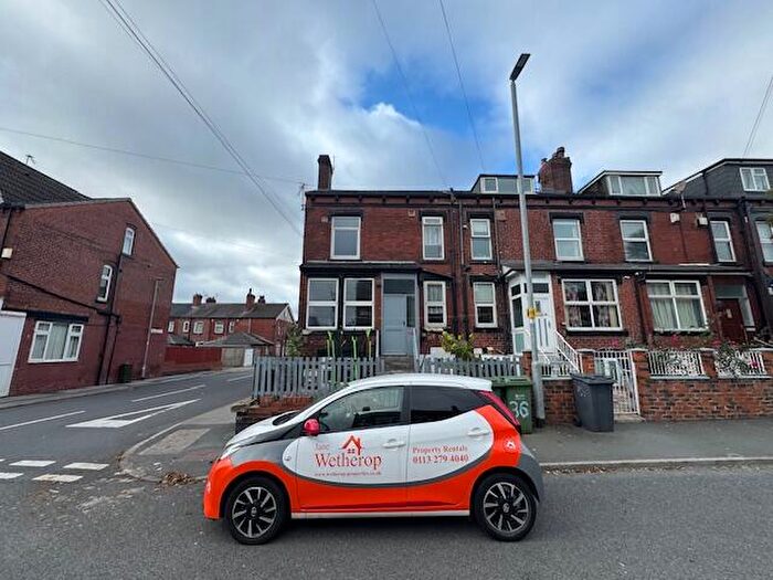 2 Bedroom Terraced House To Rent In Cross Flatts Grove, Leeds, West Yorkshire, LS11