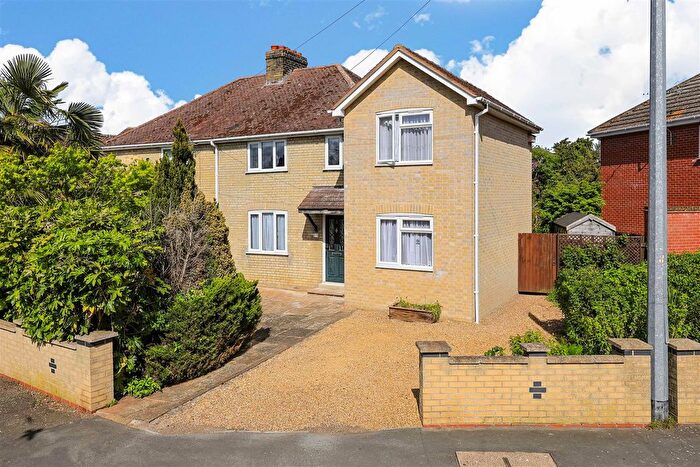 3 Bedroom Semi Detached House For Sale In Orchard Road, Histon, Cambridge, CB24