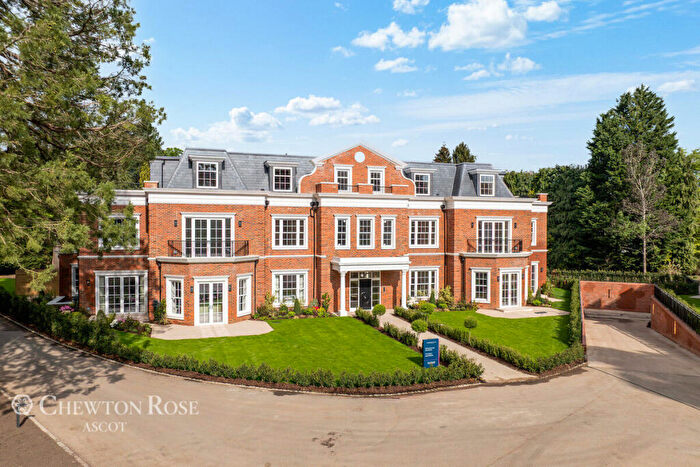 3 Bedroom Apartment For Sale In Cholbury Place, Ascot, SL5
