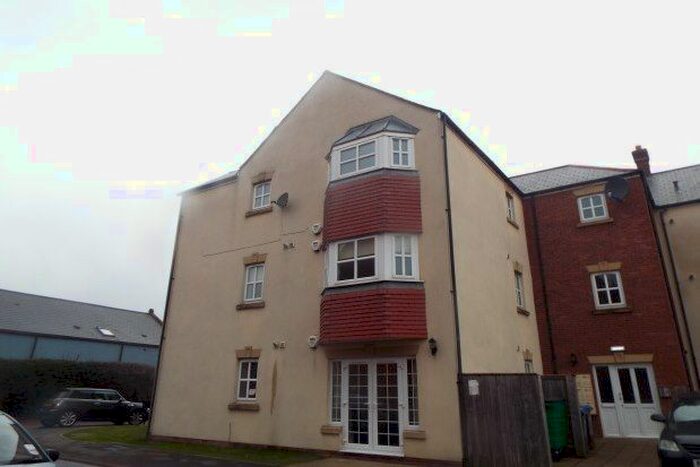 2 Bedroom Flat To Rent In Carrville, . DH1