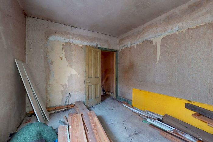 4 Bedroom Terraced House For Sale In Clarence Road, Grays, Essex, RM17