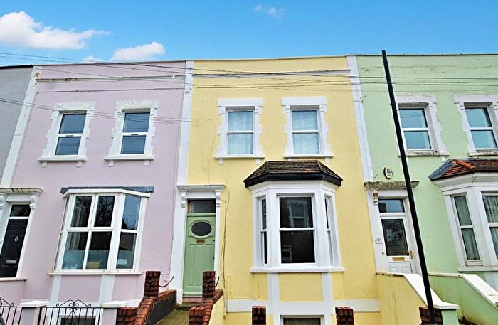 1 Bedroom Flat To Rent In Vernon Street, Totterdown, Bristol, BS4