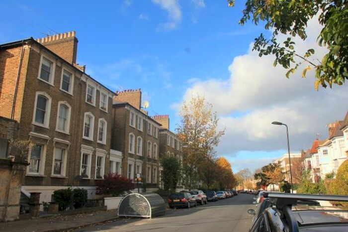 2 Bedroom Flat To Rent In Bouverie Road, Stoke Newington, N16