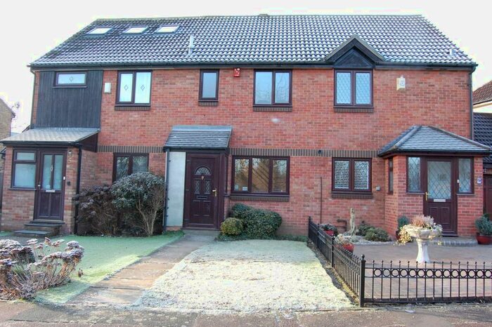 2 Bedroom Terraced House To Rent In The Windsors, Buckhurst Hill, IG9