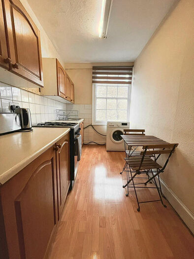 Studio To Rent In Newington Green Road, Islington, N1