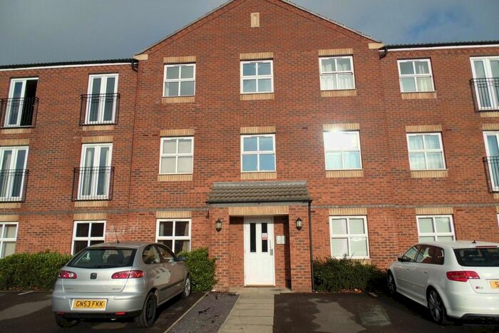 2 Bedroom Flat To Rent In Shaw Road, Chilwell, Beeston, Nottingham, NG9