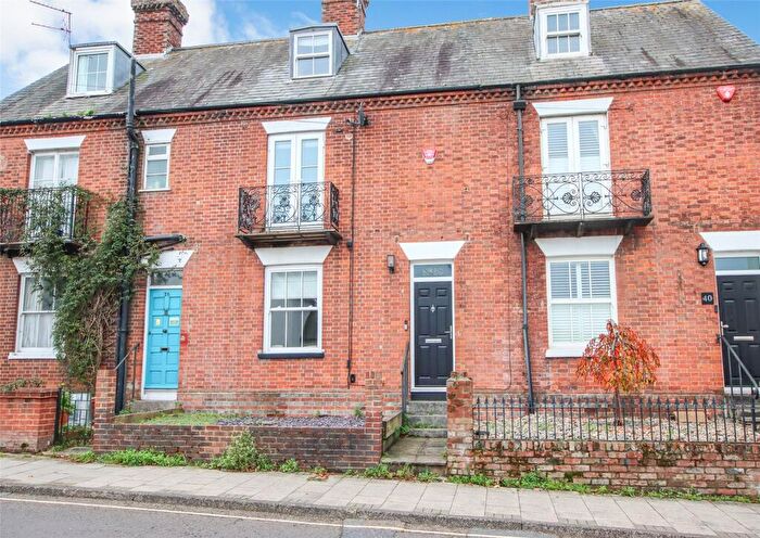 3 Bedroom Terraced House For Sale In Gosport Street, Lymington, Hampshire, SO41