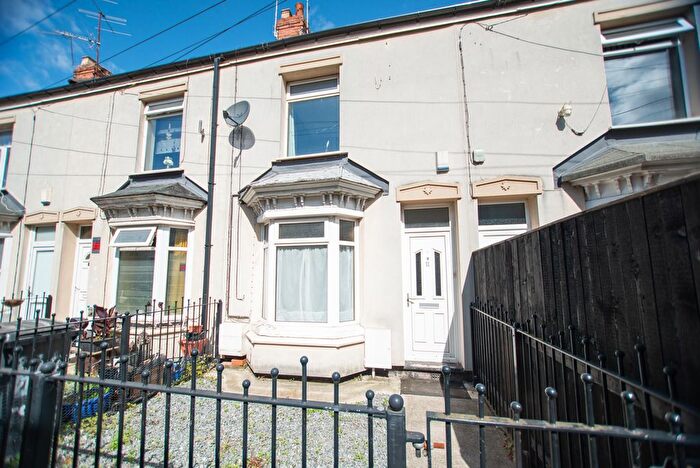 2 Bedroom Terraced House To Rent In Croyland Avenue, Holland Street, Hull, HU9