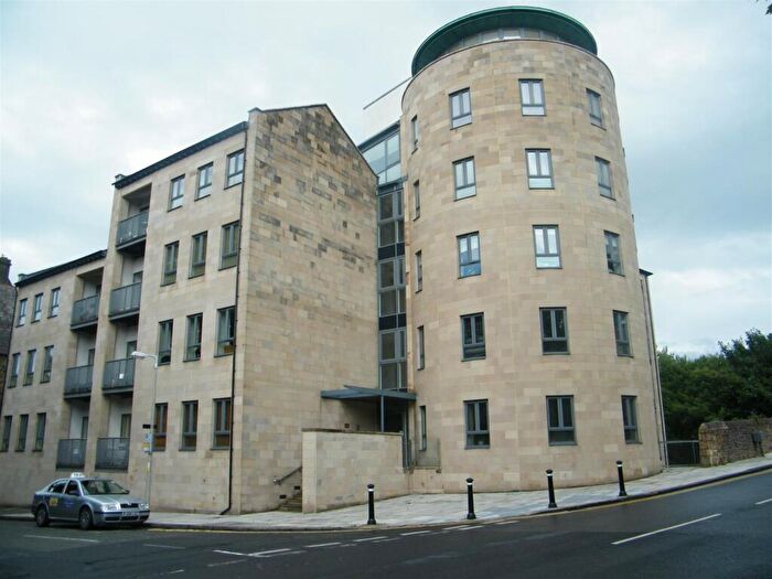 2 Bedroom Apartment To Rent In The Roundhouse, Lancaster, LA1