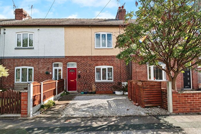 2 Bedroom Terraced House For Sale In Croft Avenue, Altofts, Normanton, WF6