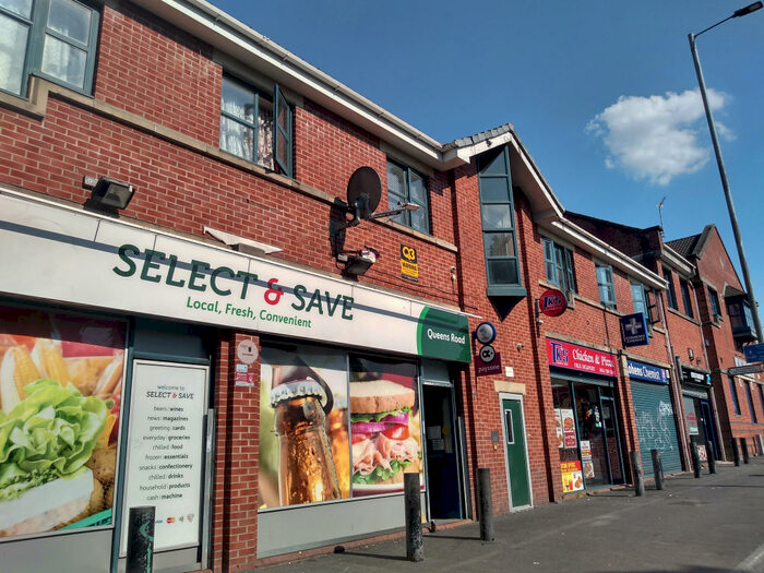 1 Bedroom Apartment To Rent In Victoria Court, Queens Road, M40