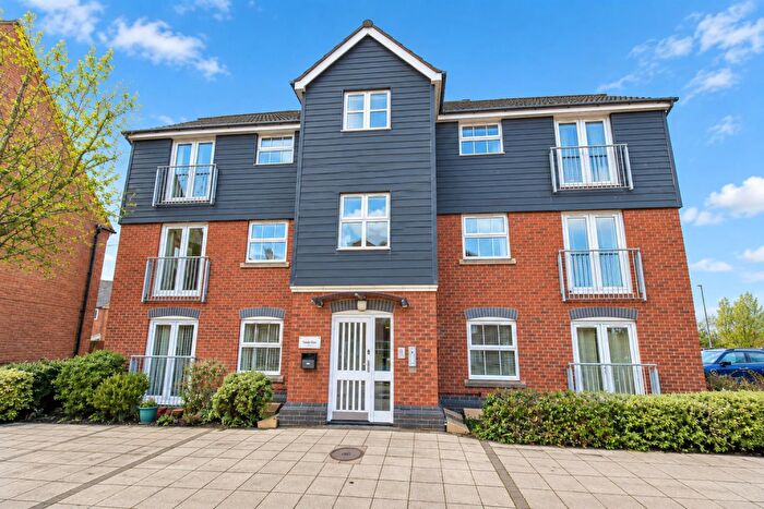 2 Bedroom Apartment For Sale In Long Meadow Drive, Hinckley, LE10