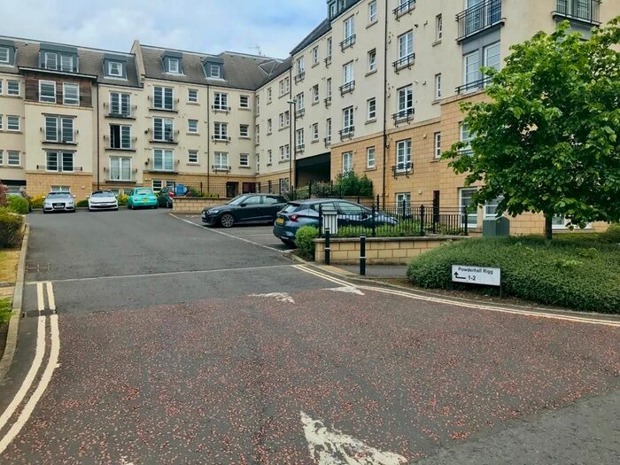 3 Bedroom Flat To Rent In Powderhall Rigg, Broughton, Edinburgh, EH7