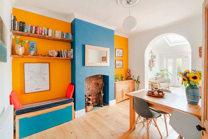 2 Bedroom House For Sale In Heron Road, Bristol, BS5