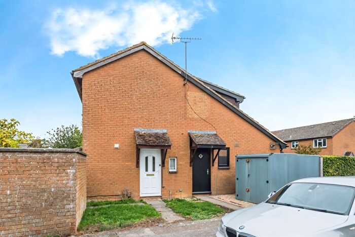 1 Bedroom End Terrace House For Sale In Glenmore Road, Carterton, OX18