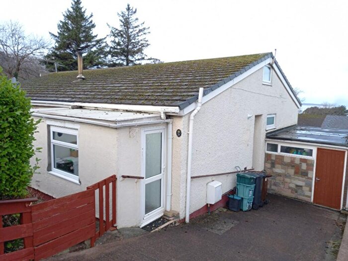 3 Bedroom Semi-Detached Bungalow For Sale In Penmaenmawr, Conwy (County Of), LL34