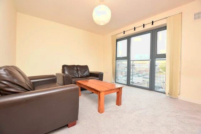 2 Bedroom Apartment To Rent In Cardigan House, Adelaide Lane, S3