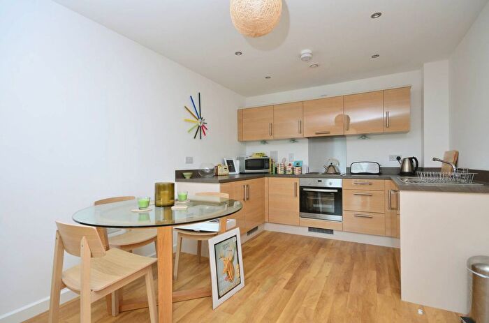 1 Bedroom Flat To Rent In Guildford Road, Woking, GU22