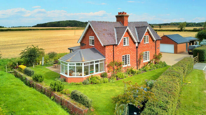 3 Bedroom Cottage For Sale In Panton, Market Rasen, LN8