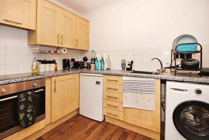 1 Bedroom Apartment For Sale In Bridge Street, Northampton, NN1