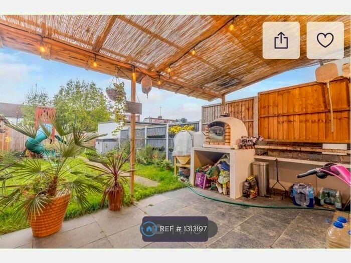 3 Bedroom Terraced House To Rent In Huxley Gardens, London NW10