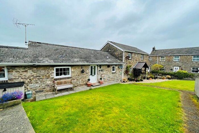 2 Bedroom Bungalow To Rent In Honeyborough Road, Milford Haven, SA73