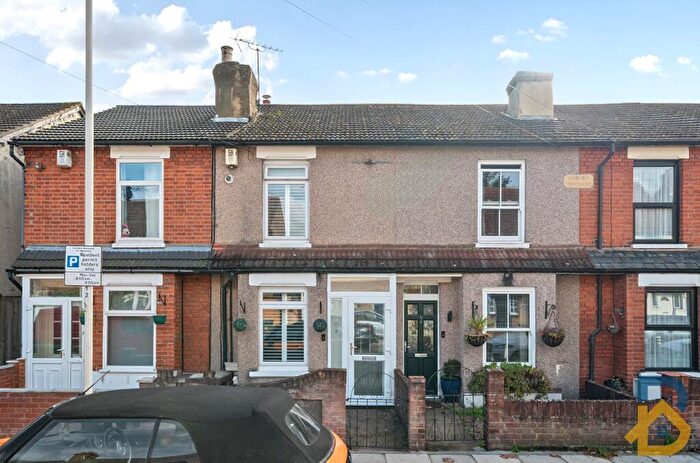 2 Bedroom Terraced House For Sale In Marks Road, Romford, RM7