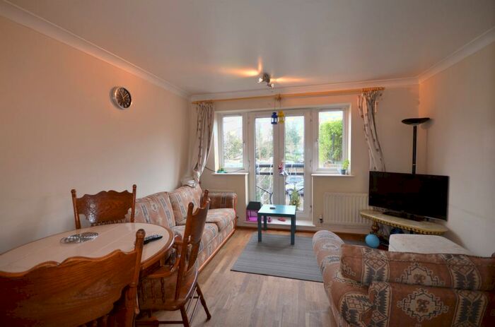2 Bedroom Flat To Rent In Century House, Forty Avenue, Wembley, HA9