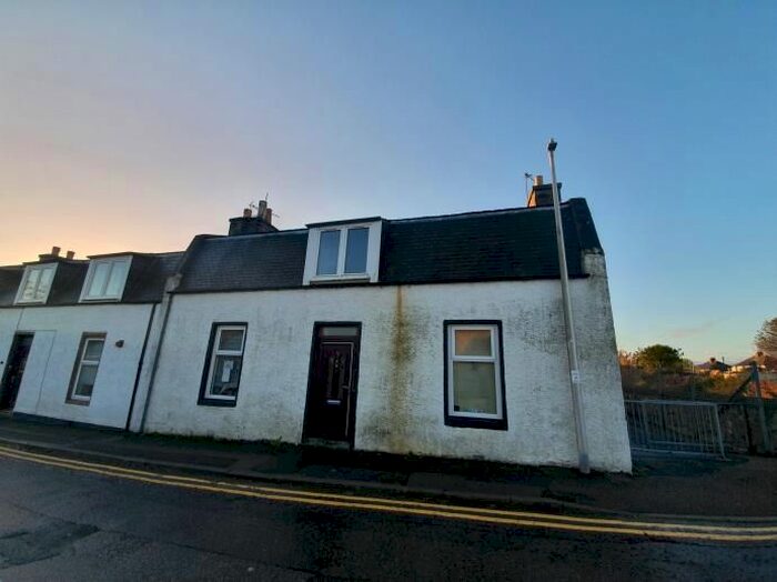 2 Bedroom Flat To Rent In Market Street, Bucksburn, Aberdeen, AB21