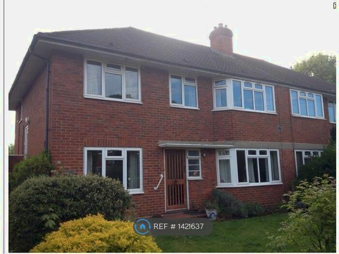 3 Bedroom Maisonette To Rent In Barnfield Gardens, Kingston Upon Thames, KT2