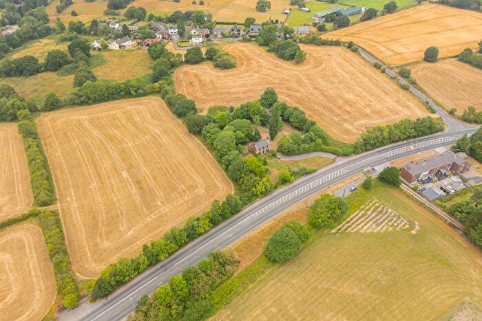 3 Bedroom Land For Sale In Barnsley Road, Hoylandswaine, Barnsley, S36