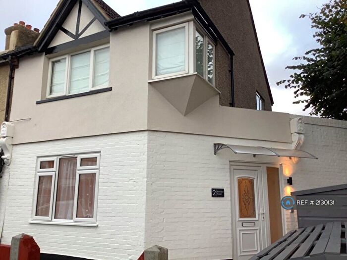 1 Bedroom Maisonette To Rent In Bernard Road, Wallington, SM6