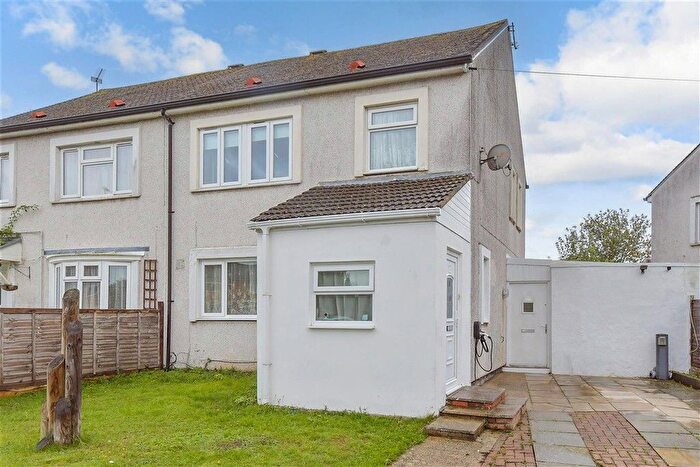 3 Bedroom Semi-detached House For Sale In Corhampton Crescent, Havant, Hampshire, PO9