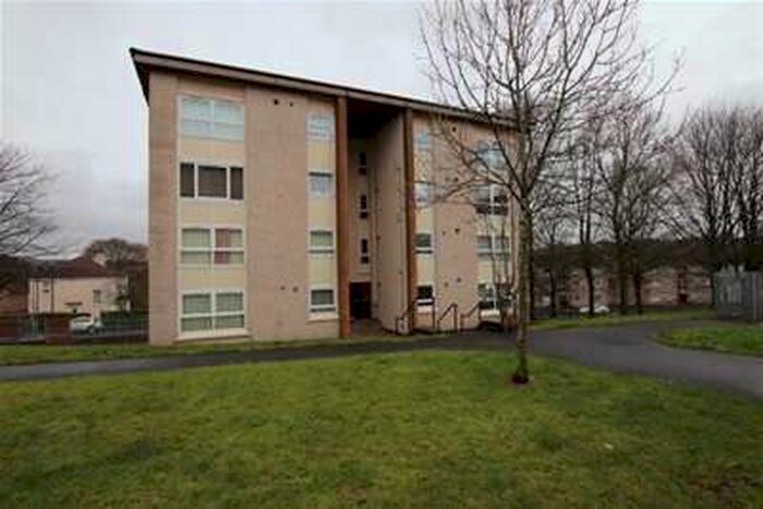 1 Bedroom Flat To Rent In Banner Road, Knightswood, G13