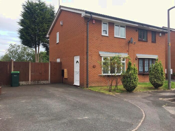 2 Bedroom Property To Rent In Redwood Drive, Tividale, Oldbury, B69