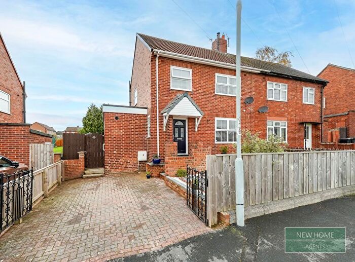 3 Bedroom Semi Detached House For Sale In Sycamore Gardens, Crook, DL15