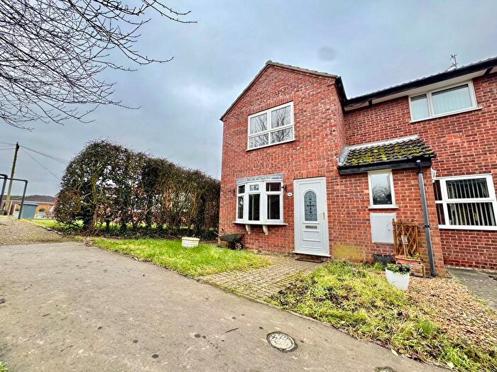 2 Bedroom Semi-Detached House To Rent In Greenacre Close, Brundall, Norwich, NR13