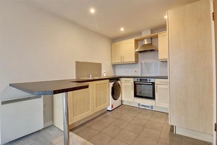 1 Bedroom Flat For Sale In West Street, Fareham, PO16
