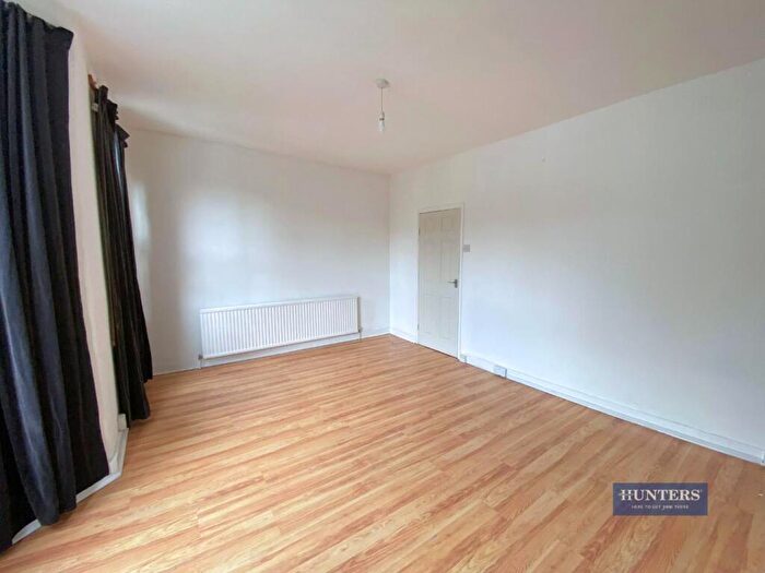 1 Bedroom Flat To Rent In Effingham Road, London, N8
