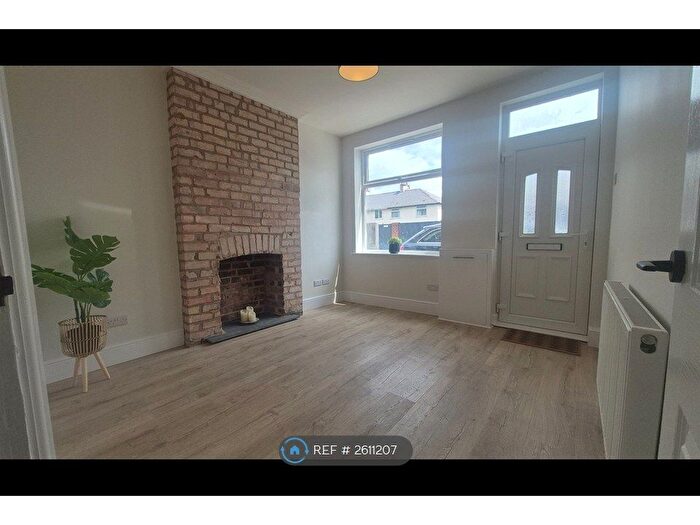 3 Bedroom Terraced House To Rent In Dale Road, Nottingham, NG4
